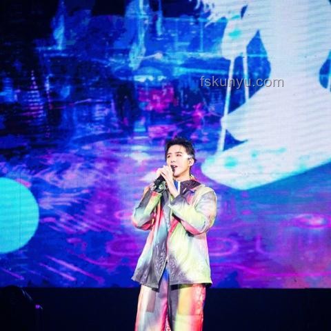 刘宇宁上海演唱会获批，音乐产业新风向显现